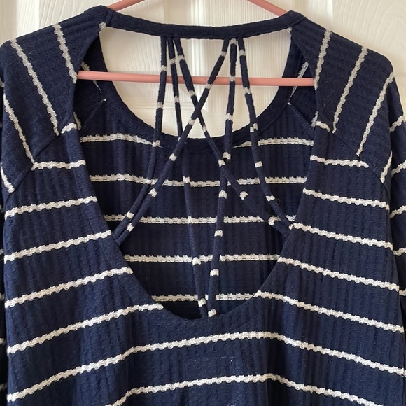 Chaser thermal strappy back long sleeve top striped minimalist - Picture 6 of 7